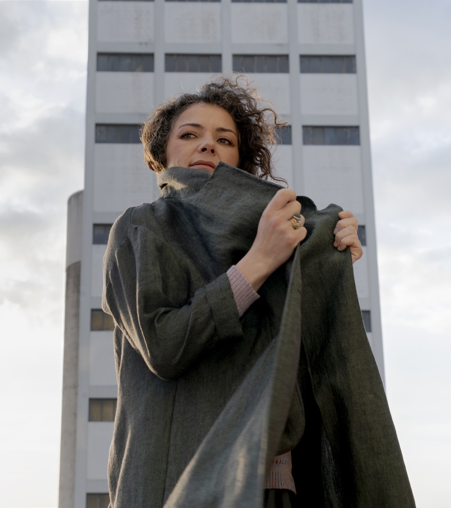 6_front collar holding