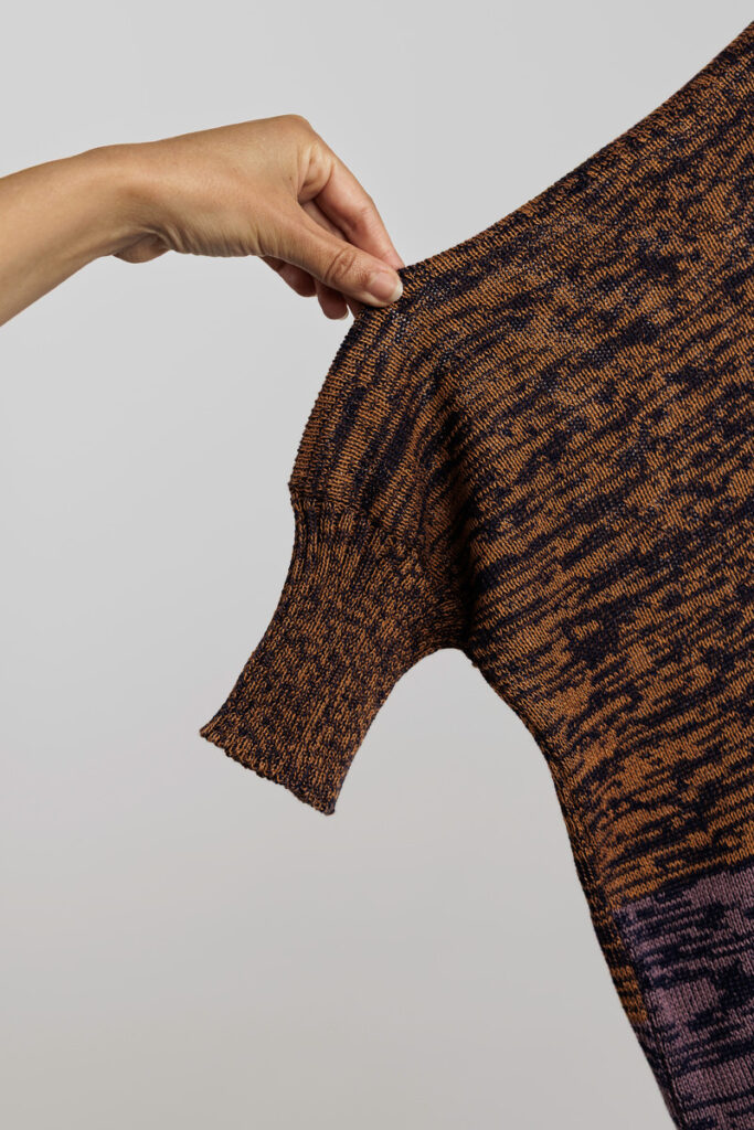 9-616-352577-2025_result