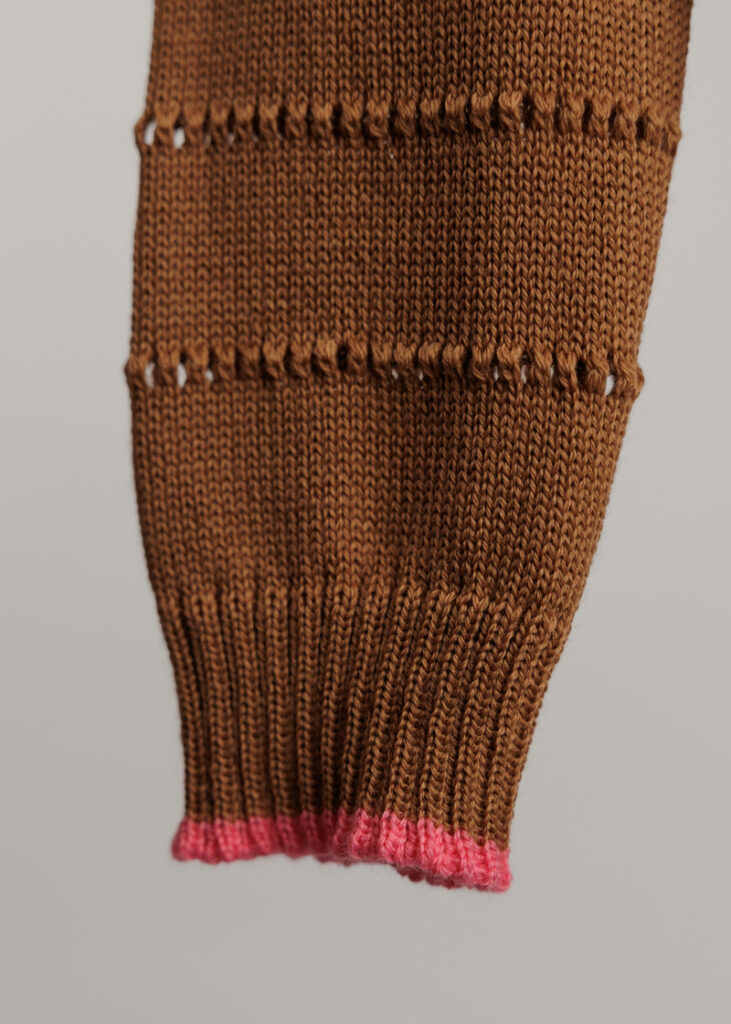 9-616-352438-2025_result