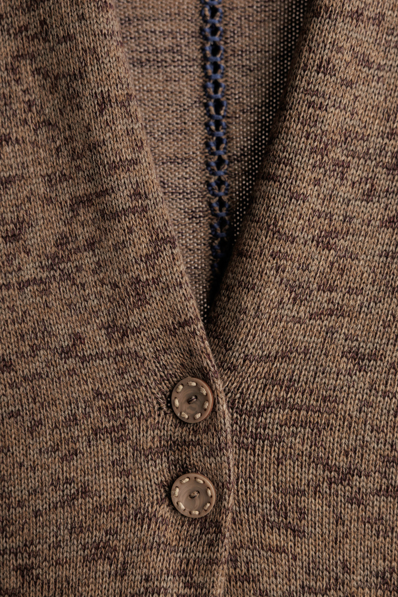 7-616-352647-2025_result